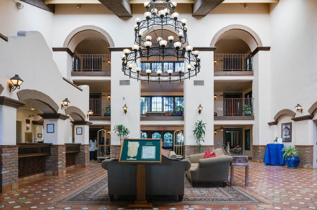 Buena Park Grand Hotel & Suites Exterior foto