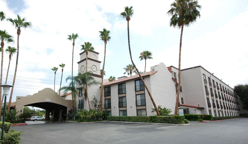 Buena Park Grand Hotel & Suites Exterior foto